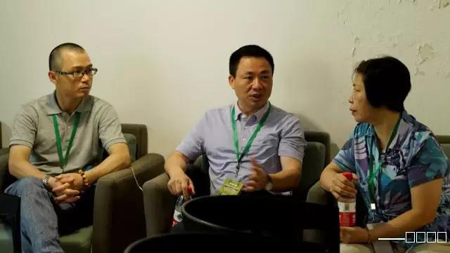 图左励萍实、图中王海升、图右肖惠珍